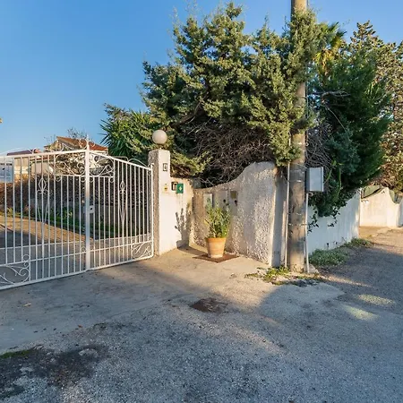 Gioia 400m From The * Syracuse